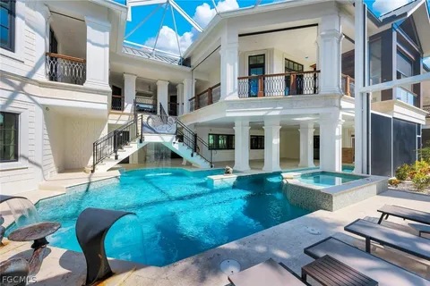 $27,000,000 | 4405 West Gulf Drive, Sanibel, FL 33957