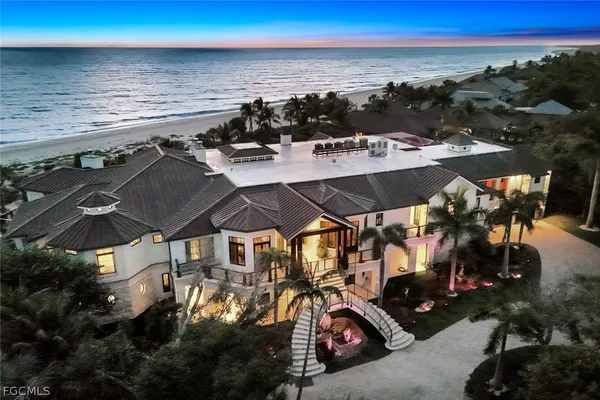 $27,000,000 | 4405 West Gulf Drive, Sanibel, FL 33957
