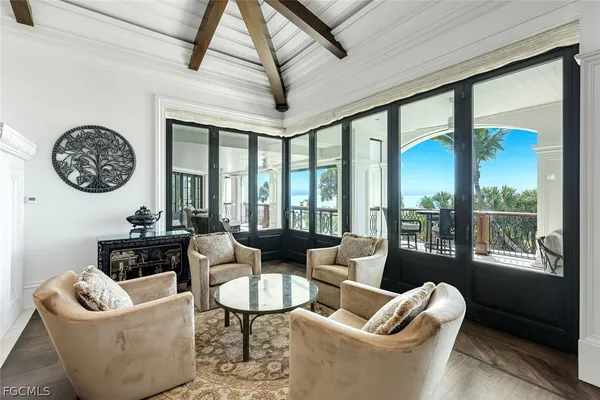 $27,000,000 | 4405 West Gulf Drive, Sanibel, FL 33957