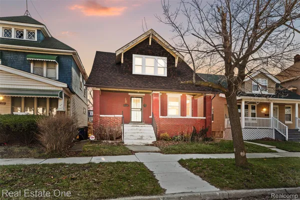 $299,900 | 2965 Fischer Street, Detroit, MI 48214