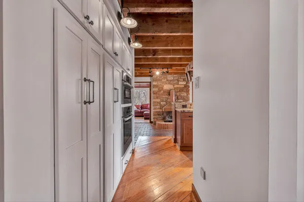 $998,700 | 6635 Corntassel Lane, Roanoke, VA 24018