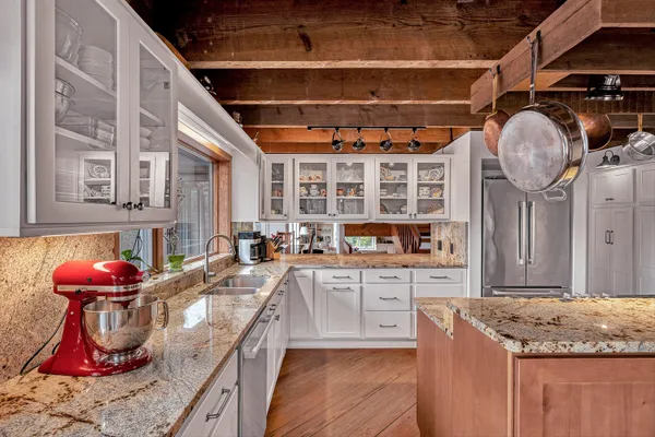 $998,700 | 6635 Corntassel Lane, Roanoke, VA 24018