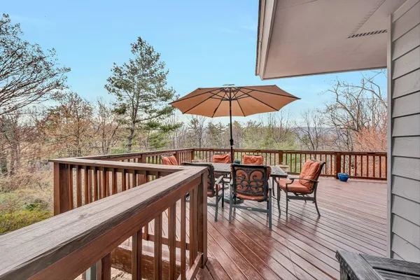 $998,700 | 6635 Corntassel Lane, Roanoke, VA 24018
