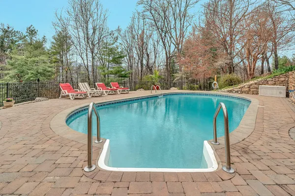 $998,700 | 6635 Corntassel Lane, Roanoke, VA 24018