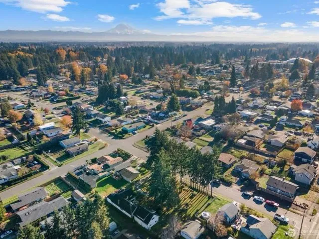 $685,000 | 1611 East 62nd Street, Tacoma, WA 98404