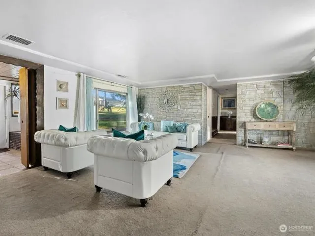 $685,000 | 1611 East 62nd Street, Tacoma, WA 98404