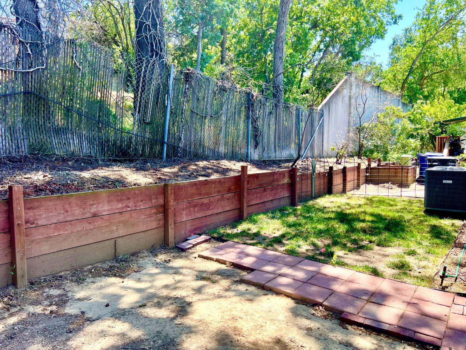 53 Saxton Circle, Unit 53 Citrus Heights, CA 95621 - Photo 19 of 19 a view of a backyard with sitting area