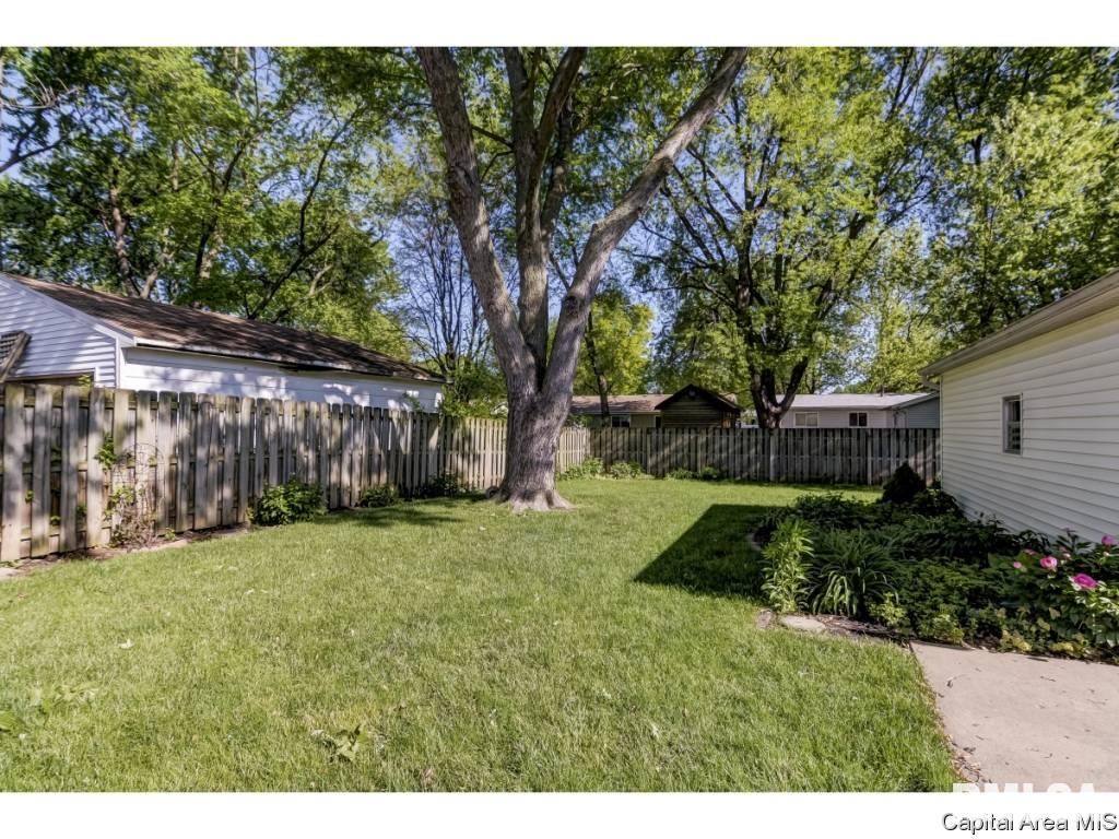 2557 Sandgate Road Springfield, IL 62702 - Photo 24 of 26