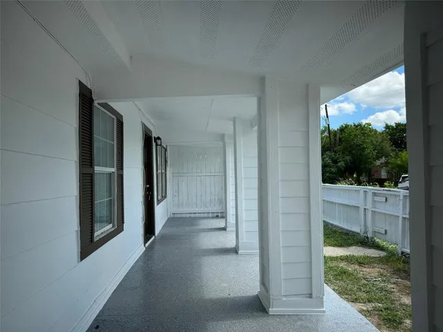 $1,695 | 101 South Lockhart Street, Unit A, Manor, TX 78653