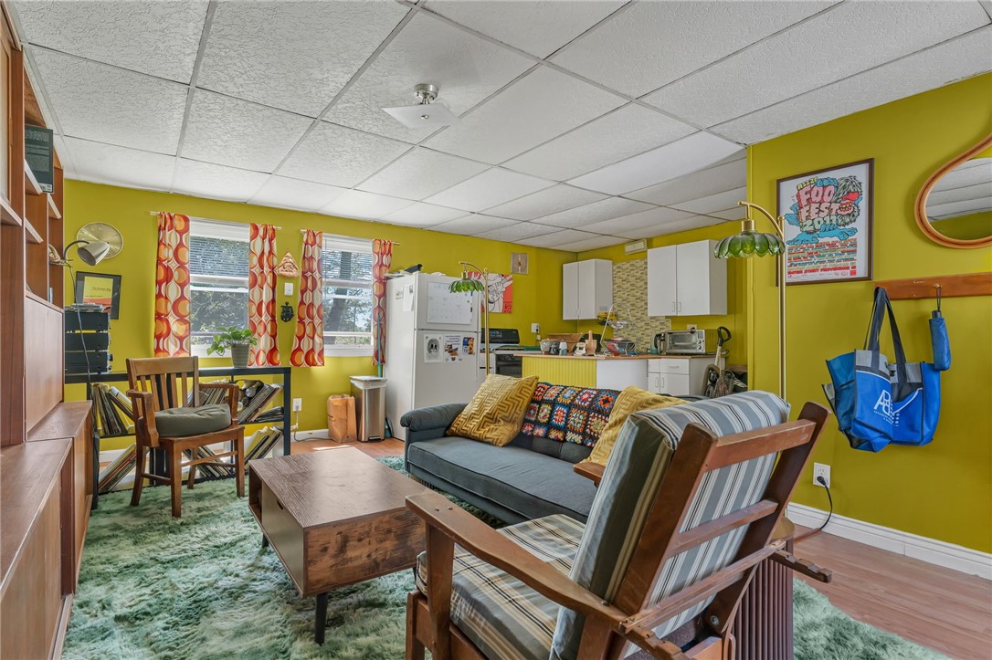 19 Hardwick Street Cumberland, RI 02864 - Photo 24 of 40