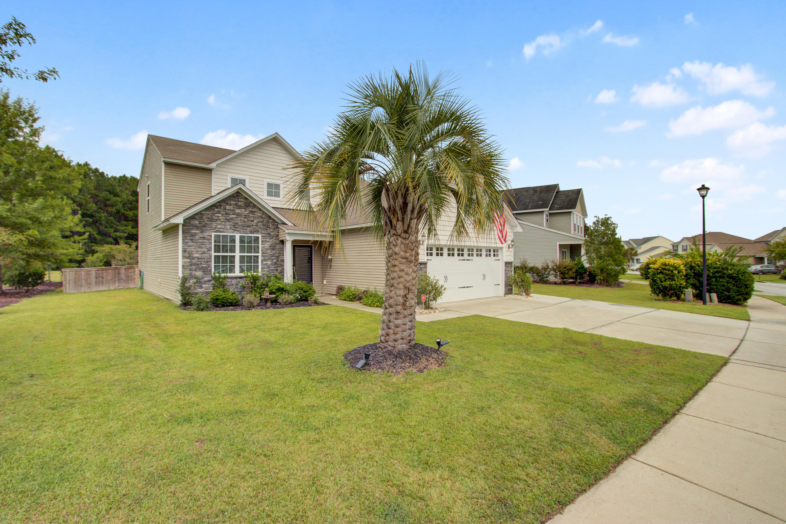112 Decatur Drive Summerville, SC 29486 - Photo 3 of 42 112 Decatur Dr, Summerville SC (3)