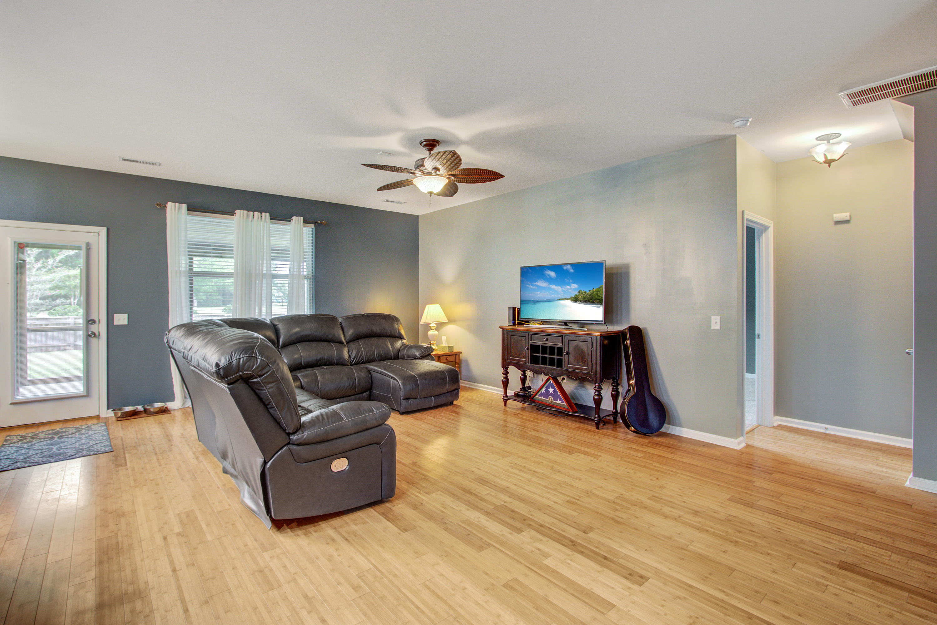 112 Decatur Drive Summerville, SC 29486 - Photo 7 of 42 112 Decatur Dr, Summerville SC (7)