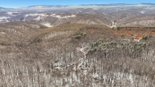 $39,900 | 7576 Wells Adams Road, Norton, VA 24273