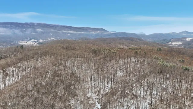 $39,900 | 7576 Wells Adams Road, Norton, VA 24273