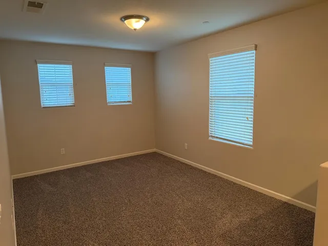 $2,250 | 3569 Magnificent Way, Clovis, CA 93619