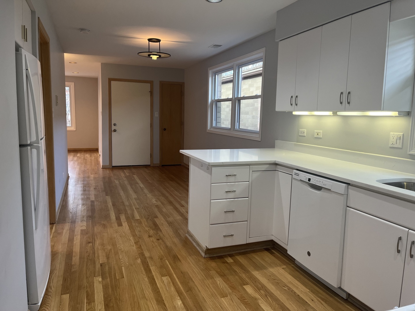 449 West 37th Street, Unit 2 Chicago, IL 60609 - Photo 6 of 14
