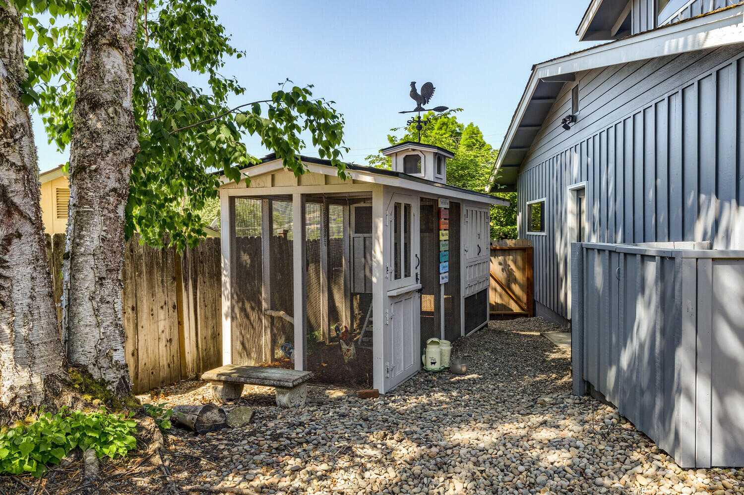 2395 Scoville Road Grants Pass, OR 97526 - Photo 19 of 101 20