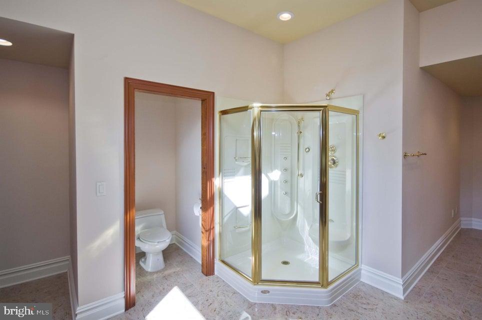 79 Potts Road Robbinsville, NJ 08691 - Photo 12 of 20 a view of bathroom with a shower and toilet