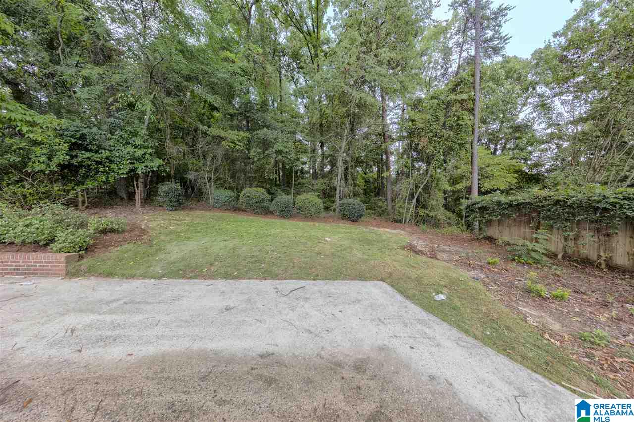 3025 Huntington Trail Birmingham, AL 35216 - Photo 6 of 37