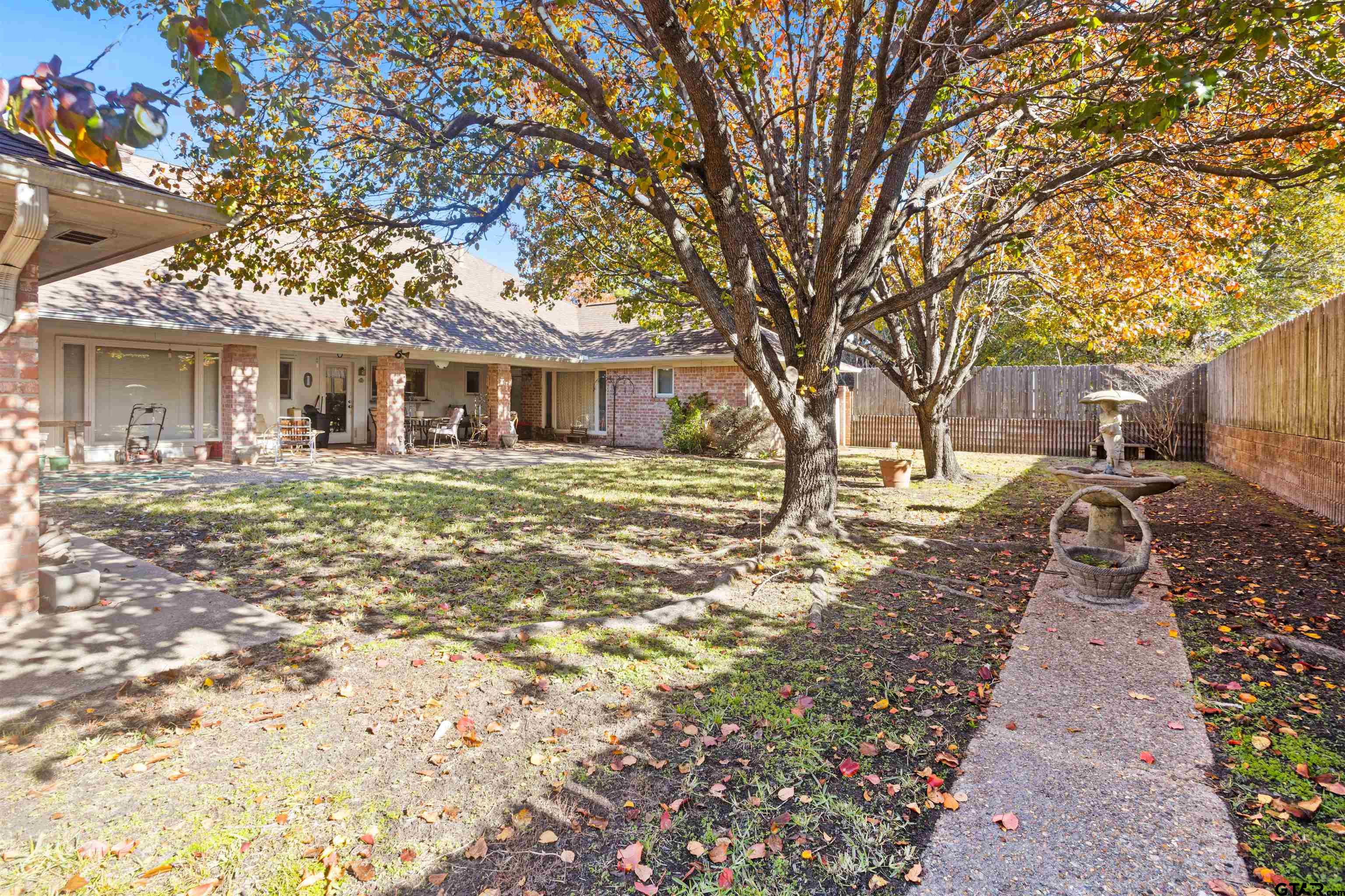 1701 Tall Timber Drive Flint, TX 75762 - Photo 39 of 40 a front view of a house with a yard