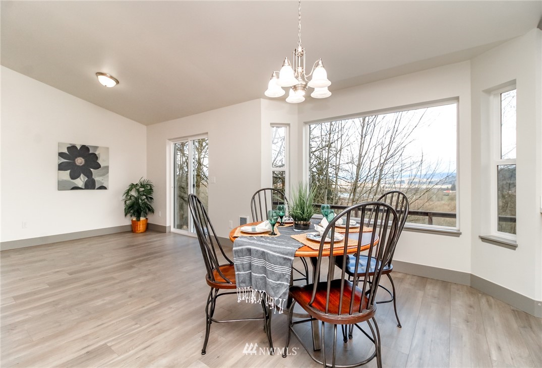 218-10 Bowen Road Mossyrock, WA 98564 - Photo 12 of 40 Gallery Image 12
