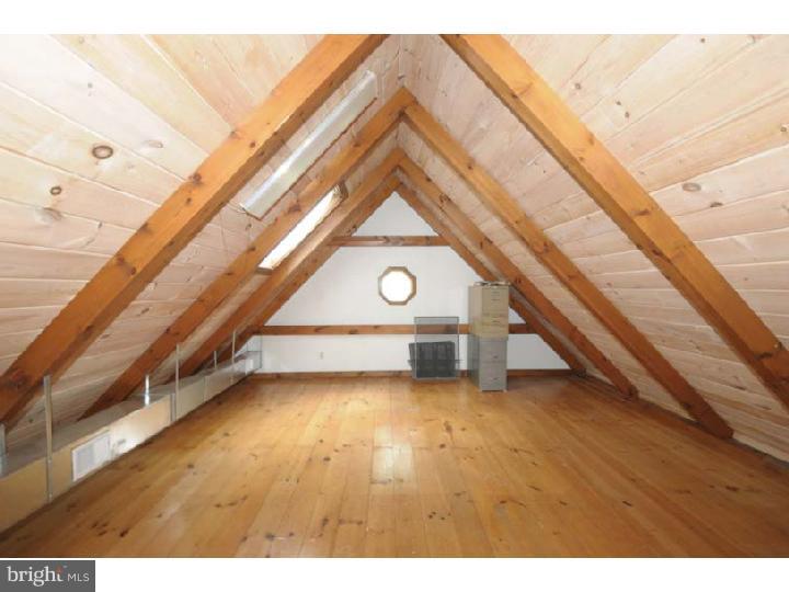6 Brookside Road Wallingford, PA 19086 - Photo 15 of 22