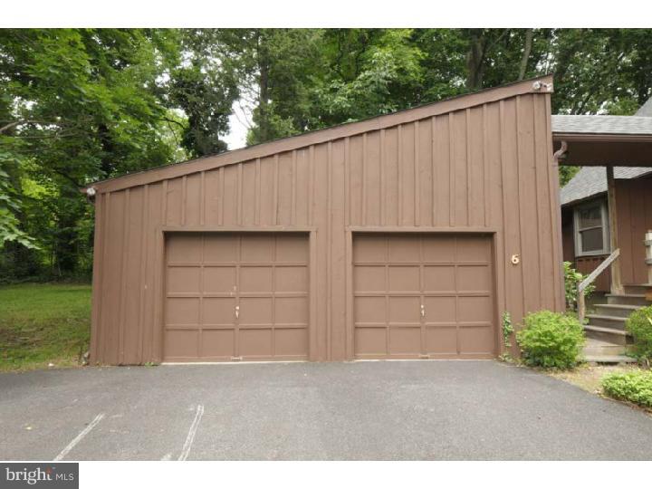 6 Brookside Road Wallingford, PA 19086 - Photo 21 of 22 Garage
