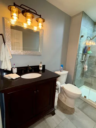 $285,000 | 2950 Northampton Drive, Unit B2, Rolling Meadows, IL 60008