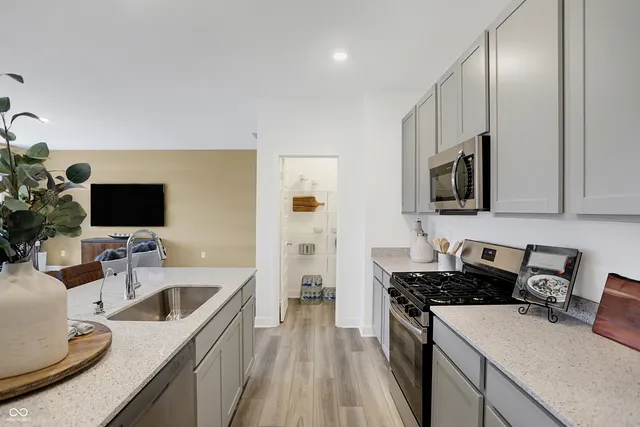 $451,390 | 3762 Hanford Road, Franklin, IN 46131