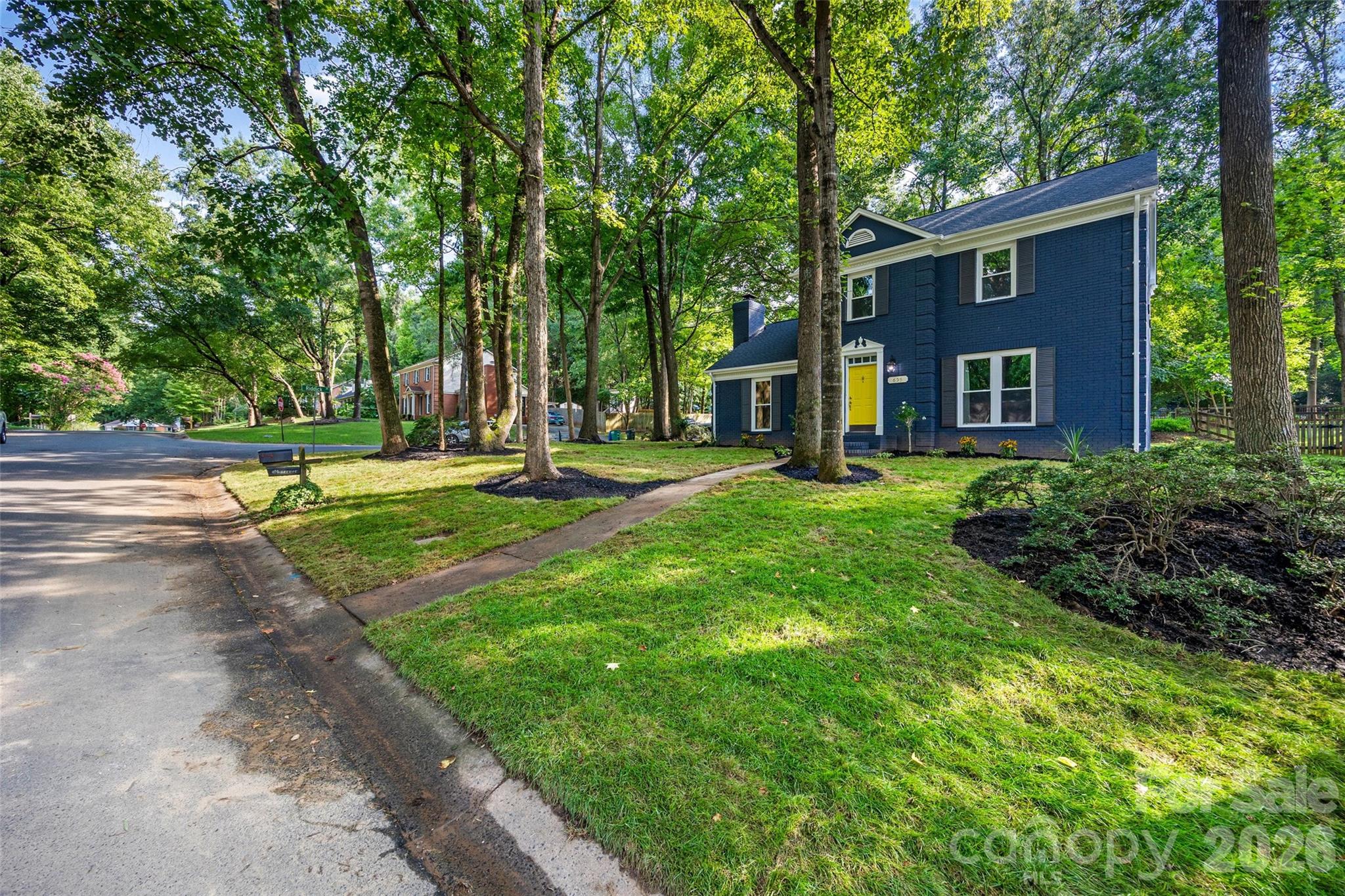 635 Trail Ridge Road Matthews, NC 28105 - Photo 2 of 34 Gallery Image 2