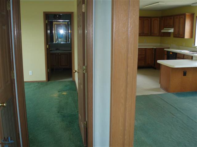 1388 Chartier Road Marine City, MI 48039 - Photo 6 of 23 31111078-5.JPG