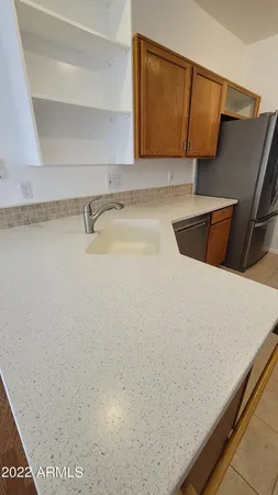 $2,200 | 17606 North 17th Place, Unit 1033, Phoenix, AZ 85022