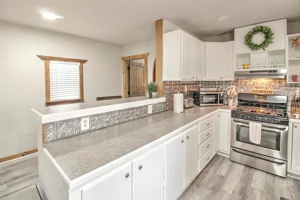 $1,200 | 179 Oak Street, Nocona, TX 76255