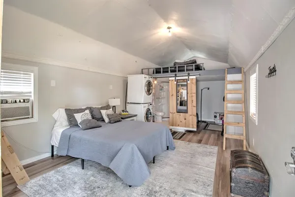 $1,200 | 179 Oak Street, Nocona, TX 76255