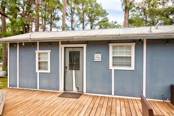 $1,200 | 179 Oak Street, Nocona, TX 76255