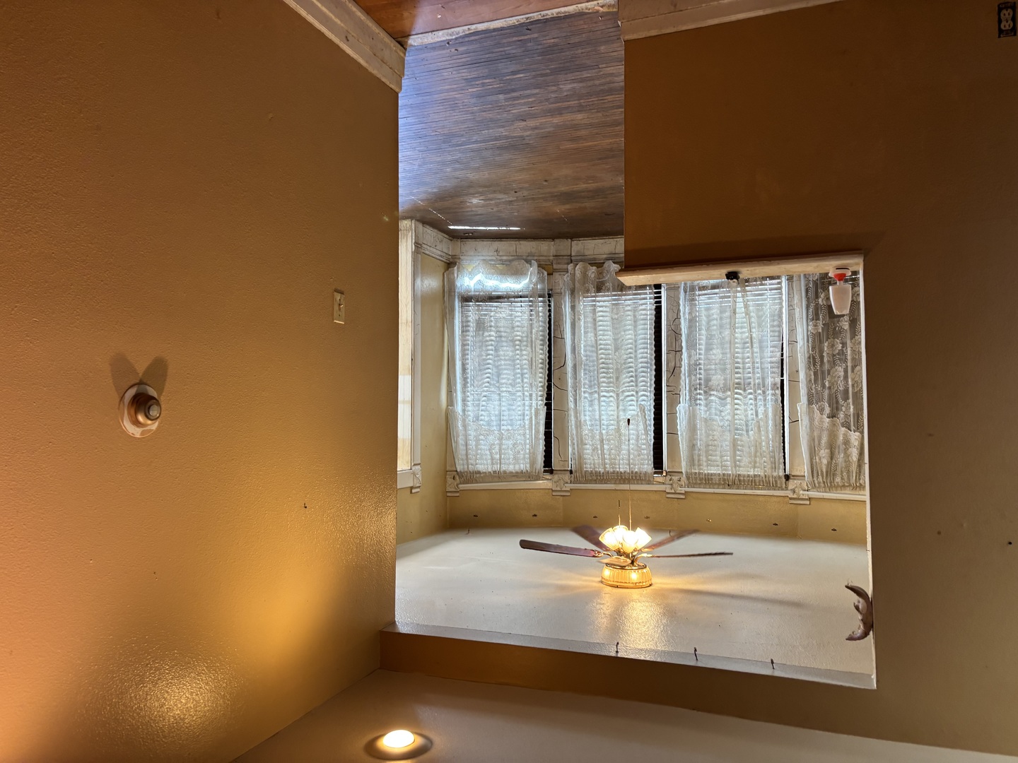 1613 West 1st Street Dixon, IL 61021 - Photo 2 of 6