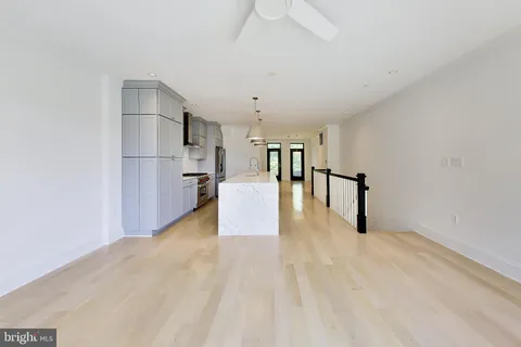 $789,000 | 715 K Street Northeast, Unit 1, Washington, DC 20002
