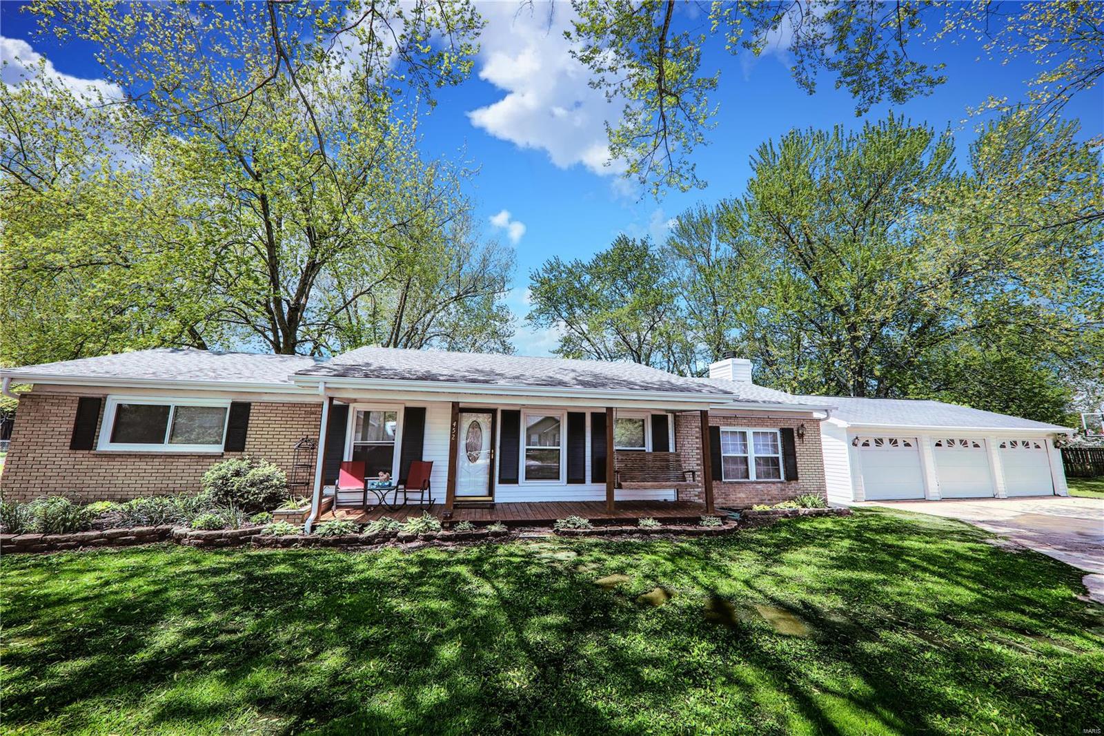 452 Tamarach Drive Edwardsville, IL 62025 - Photo 1 of 23 Gallery Image 1