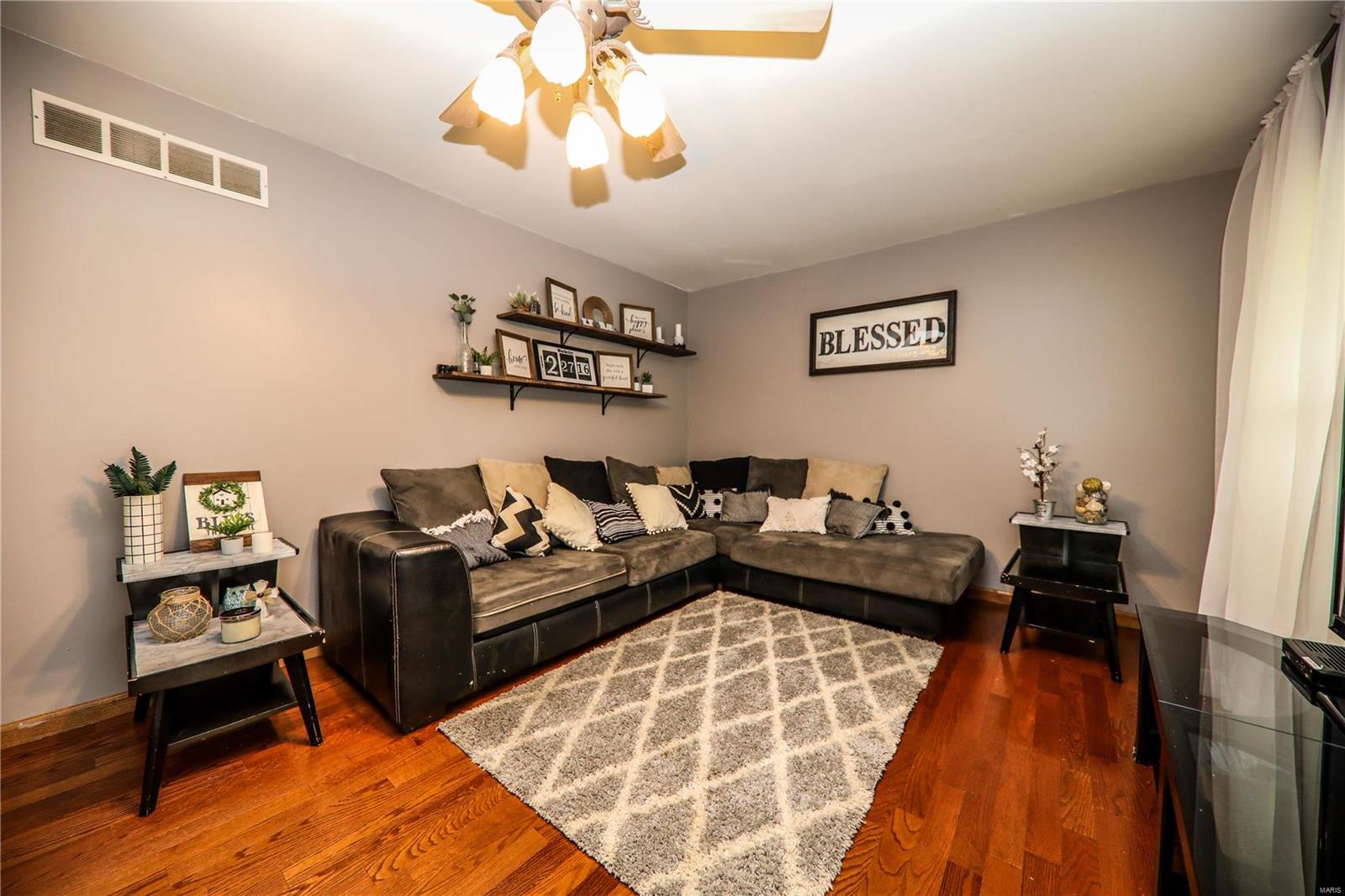 452 Tamarach Drive Edwardsville, IL 62025 - Photo 13 of 23 Gallery Image 13