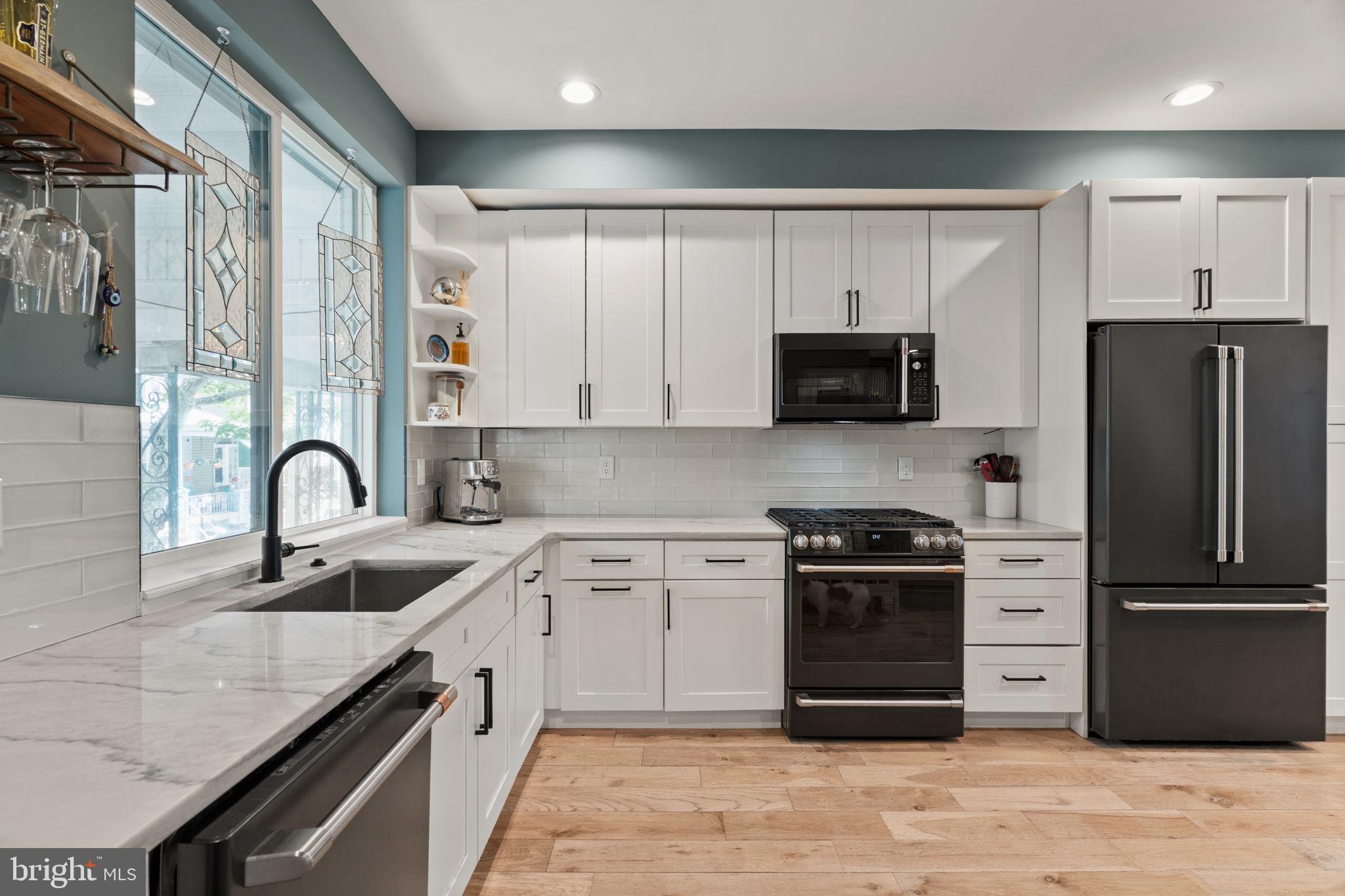 2932 Nicholas Street Philadelphia, PA 19121 - Photo 12 of 59