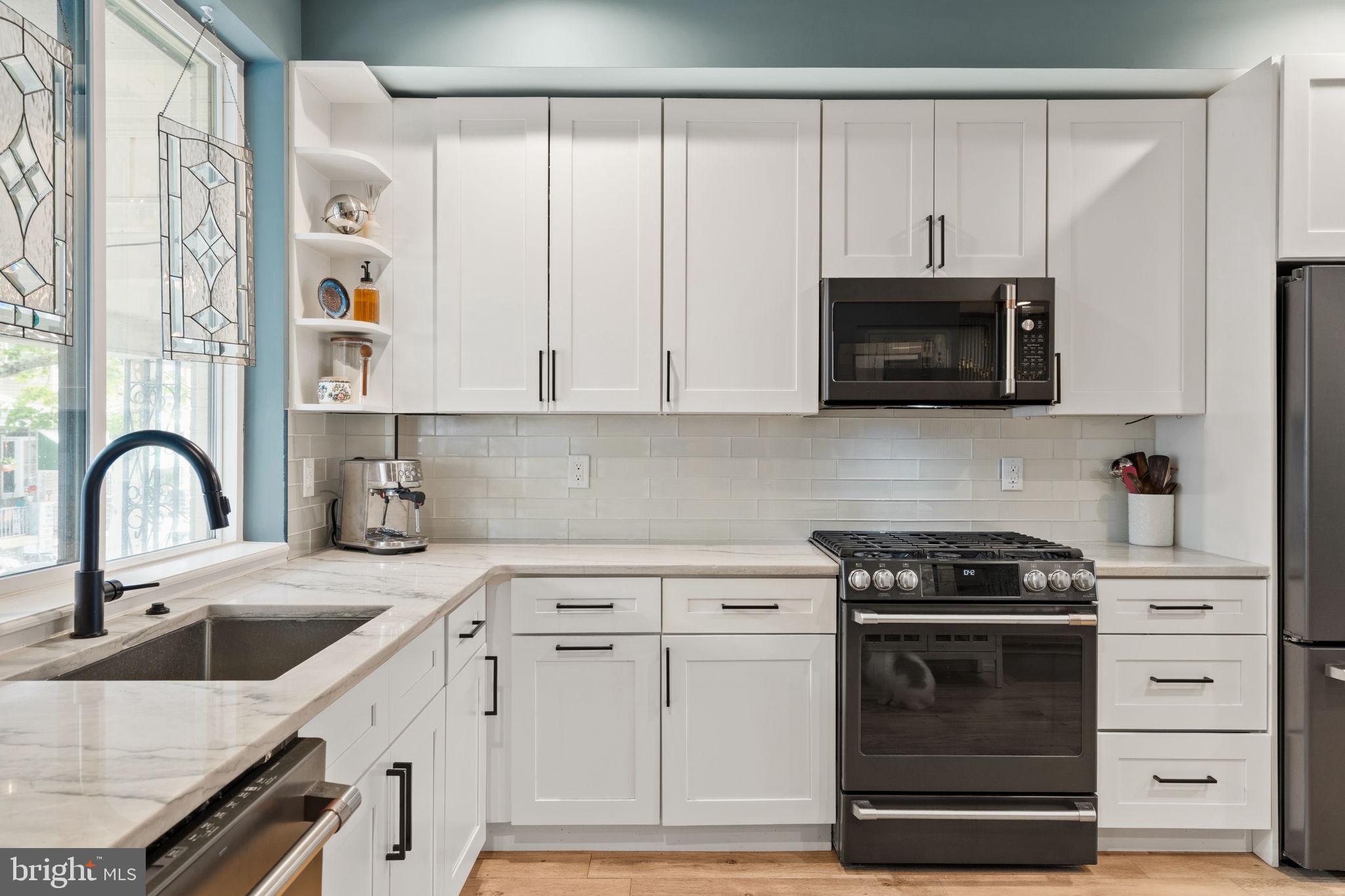 2932 Nicholas Street Philadelphia, PA 19121 - Photo 13 of 59