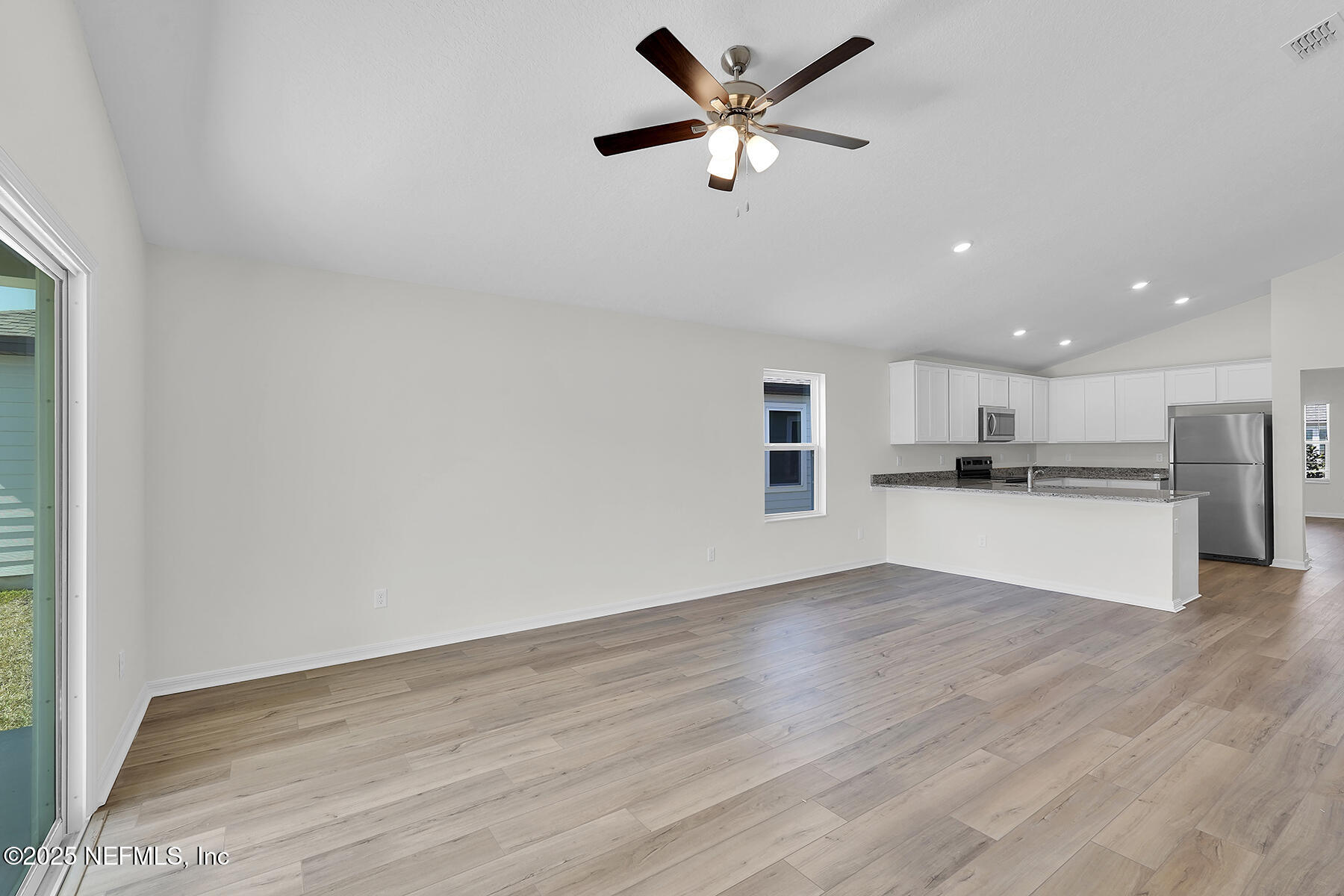 6895 Myrtle Oak Road Jacksonville, FL 32219 - Photo 11 of 22 Florida_Hillcrest_R_011_Hillcrest_L_011