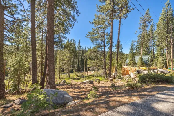 $89,500 | 51051 Jeffery Pine Drive, Soda Springs, CA 95728