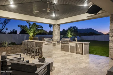 $7,495,000 | 8700 North 55th Place, Paradise Valley, AZ 85253