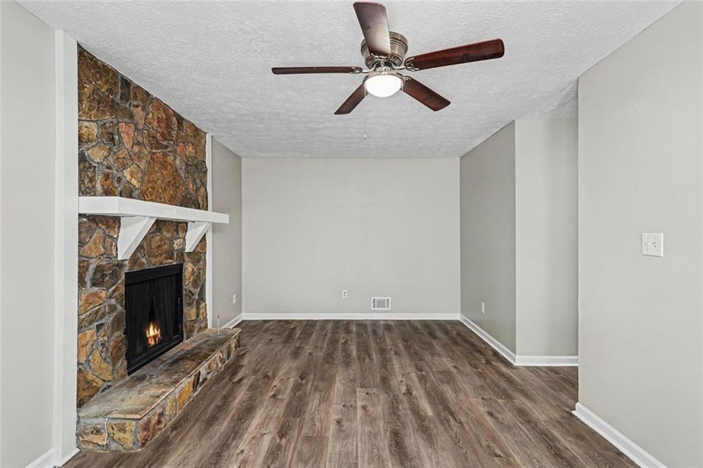 5017 Gracehill Road Lithonia, GA 30038 - Photo 8 of 27