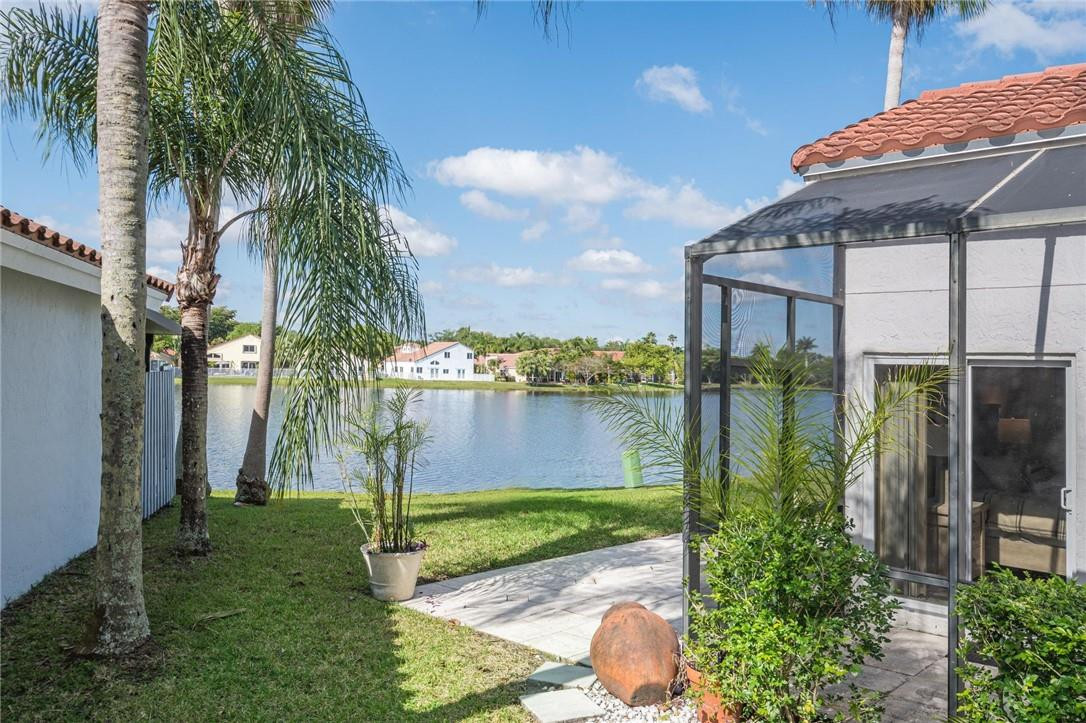 1346 Garden Road Weston, FL 33326 - Photo 18 of 31 Photo 18