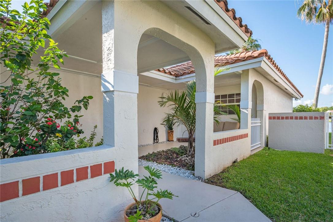 1346 Garden Road Weston, FL 33326 - Photo 28 of 31 Photo 28