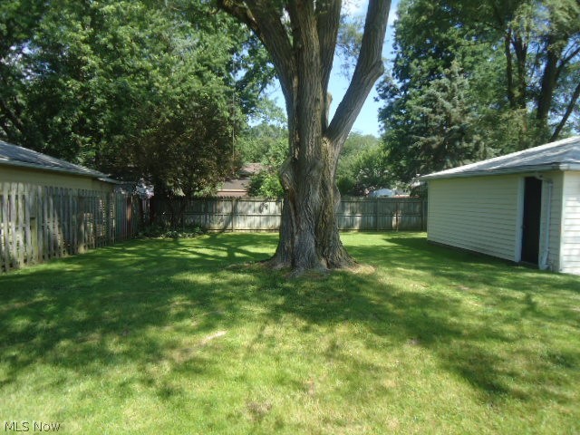 11010 Westborough Road Cleveland, OH 44130 - Photo 2 of 30