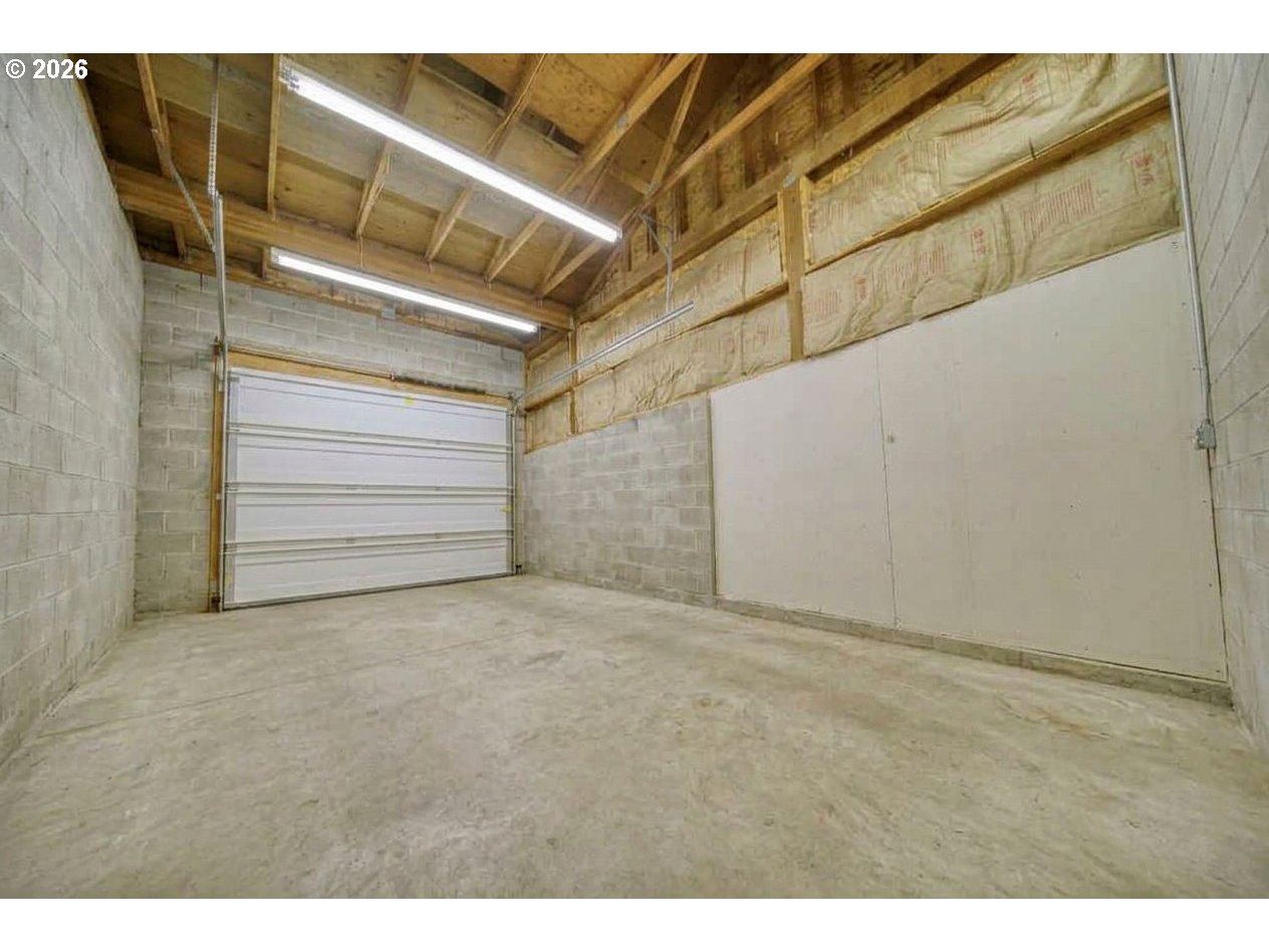 52320 Southwest Taylor Street Scappoose, OR 97056 - Photo 44 of 48 a view of an empty room