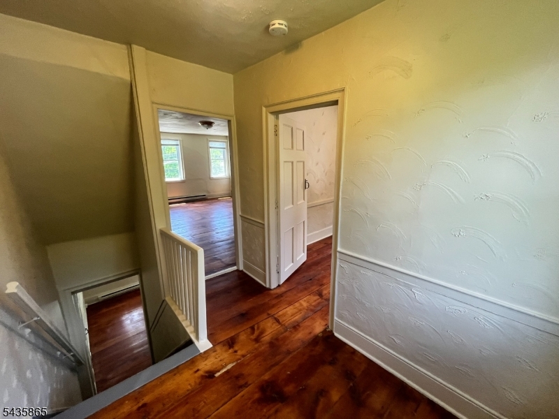 80 Little York Mt Pleasant Road Milford, NJ 08848 - Photo 5 of 24